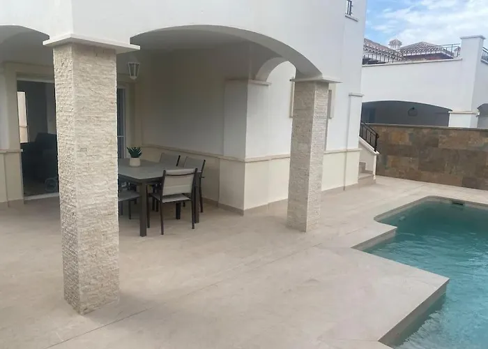 Villa Jacaranda